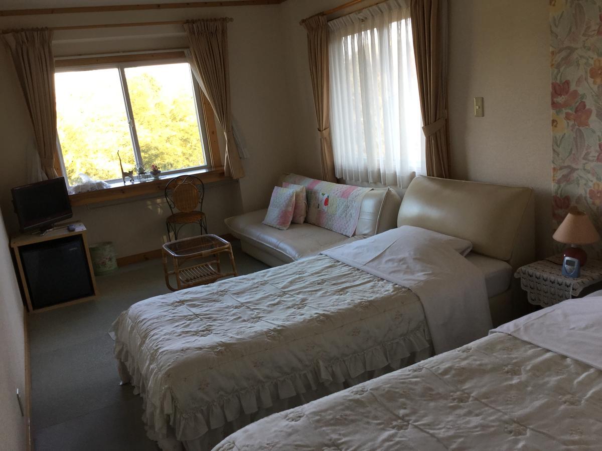 Chiisana Hotel Hanaikada Ito  Dış mekan fotoğraf