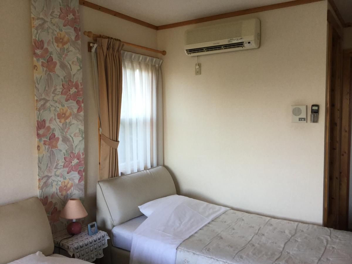 Chiisana Hotel Hanaikada Ito  Dış mekan fotoğraf