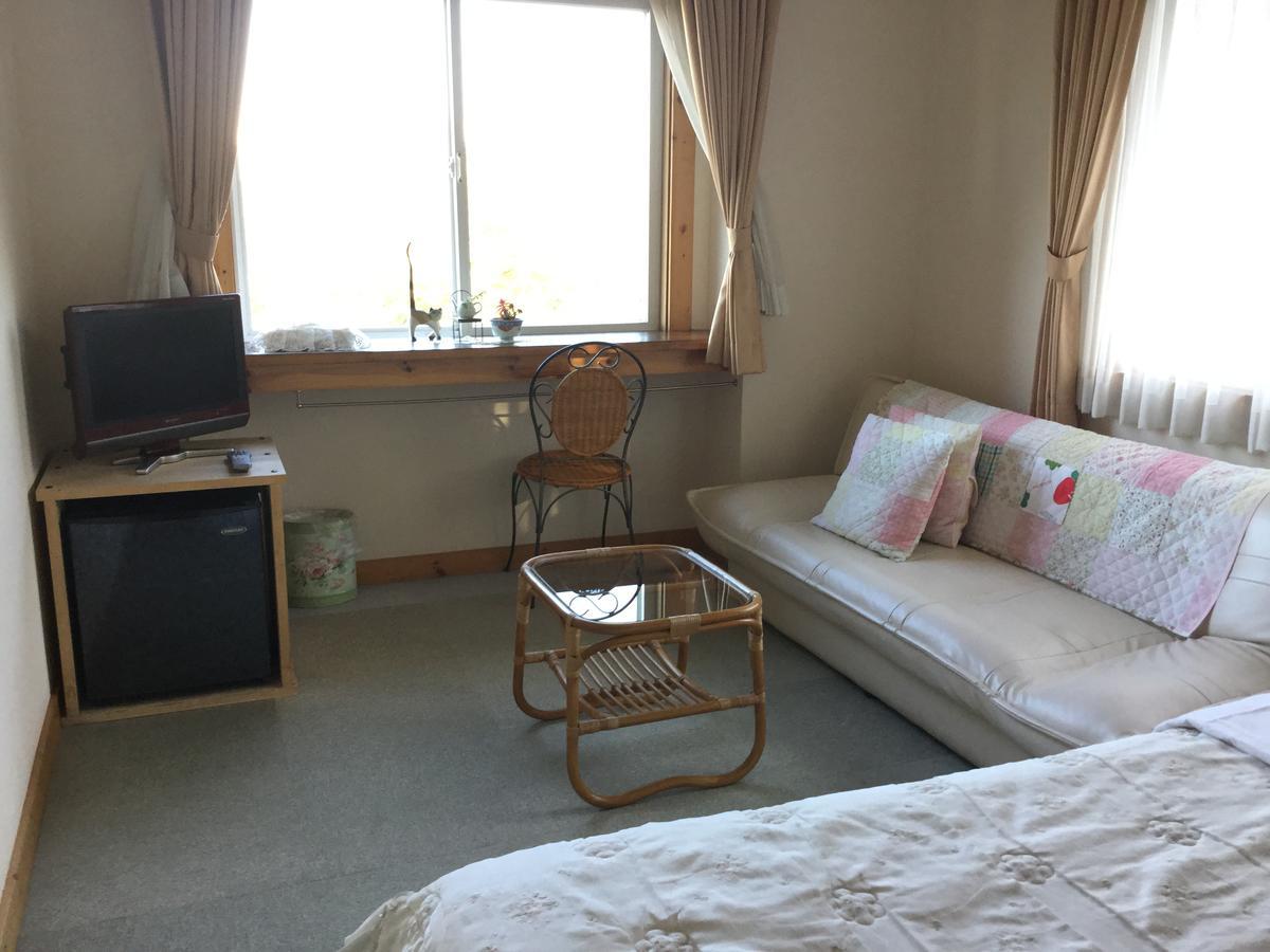 Chiisana Hotel Hanaikada Ito  Dış mekan fotoğraf